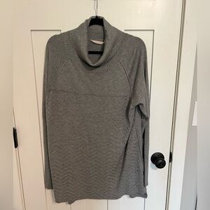 Soft Surroundings Gray Cowl Neck Sweater Raw hem detail size XL